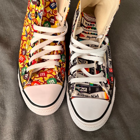 80’s movies inspired high top Converse - Picture 6 of 6